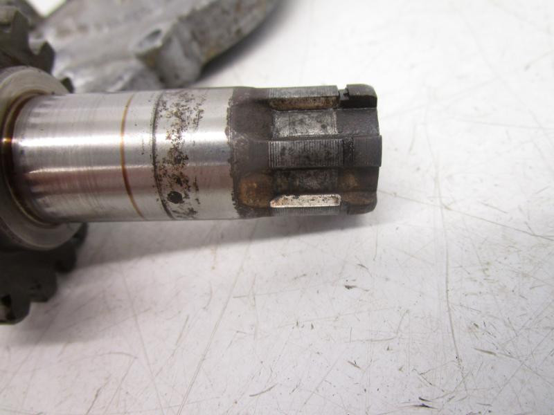 91 Suzuki LT 80 Quadsport Trans Cover Main Shaft 11430-29812 1987